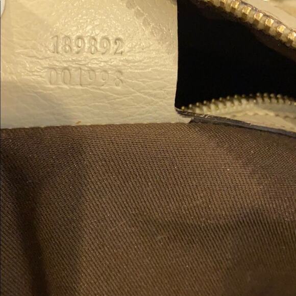 Gucci medium tote with top handles - Picture 6 of 9